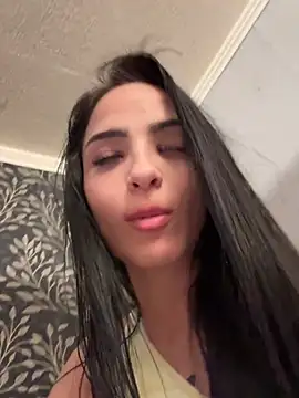 Evelin199 online show from April 18, 7:07 pm