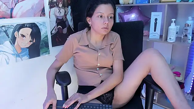 Stefany Lovers01 online show from February 18, 7:02 pm