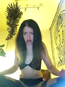 Ragerer1 online show from February 3, 10:45 pm