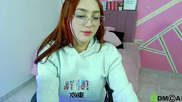 Natasha Romanof18 online show from February 20, 6:26 am