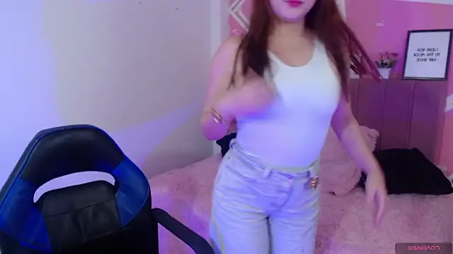 Natasha Romanof18 online show from February 4, 3:53 am