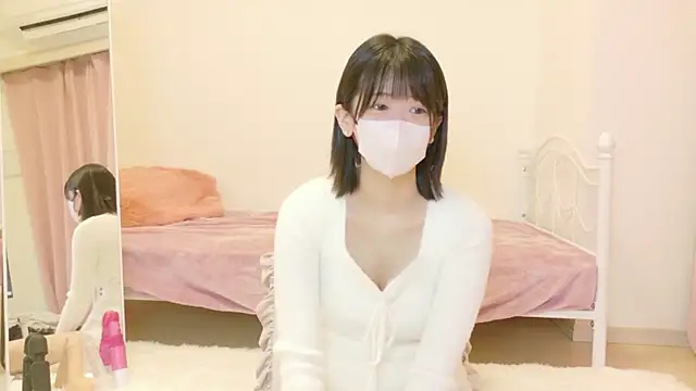 yuruchan  online show from February 12, 5:36 pm