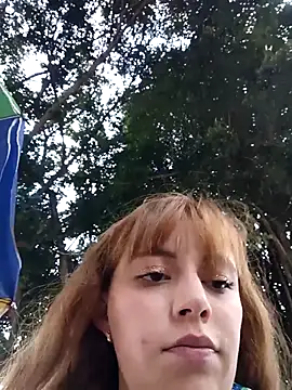 ISABELLA-01  online show from April 28, 9:18 pm