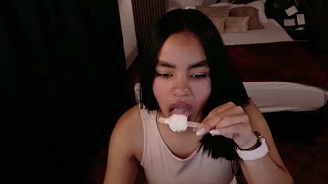 SofiaMante  online show from March 22, 6:36 pm