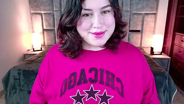 azul veraa online show from April 6, 12:17 pm