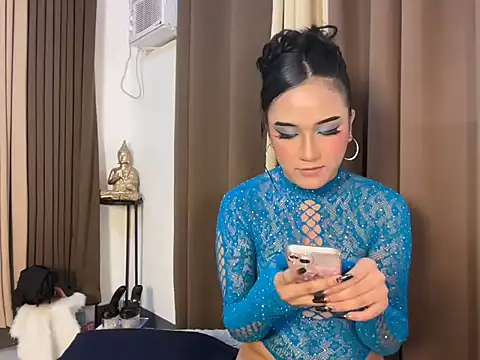 savanna pleasure online show from April 13, 4:19 pm