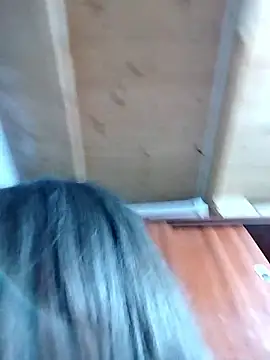 denise2028 online show from January 12, 12:05 am