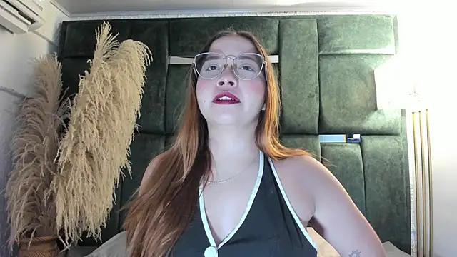 AliciaWhite nt online show from February 25, 12:48 pm