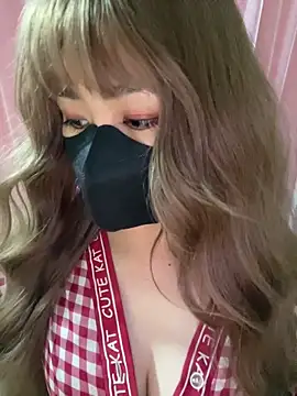 -Violet-t online show from March 2, 2:02 pm