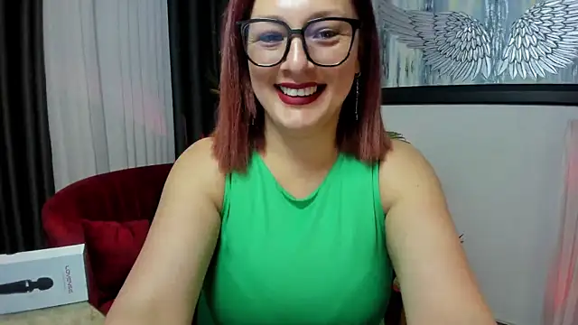 VictoriaPaker online show from February 17, 12:04 pm