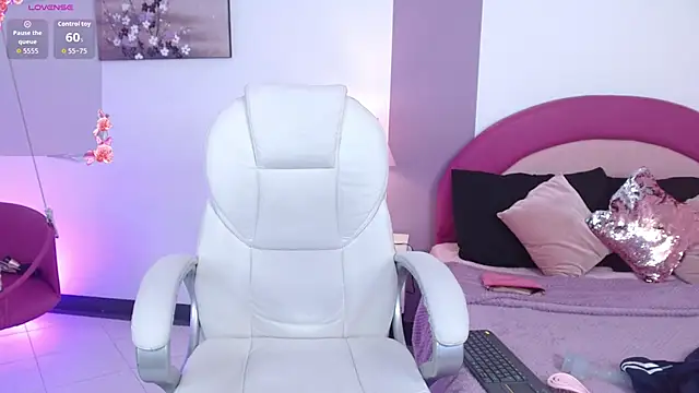 Kaoryy 1 online show from April 2, 1:41 pm