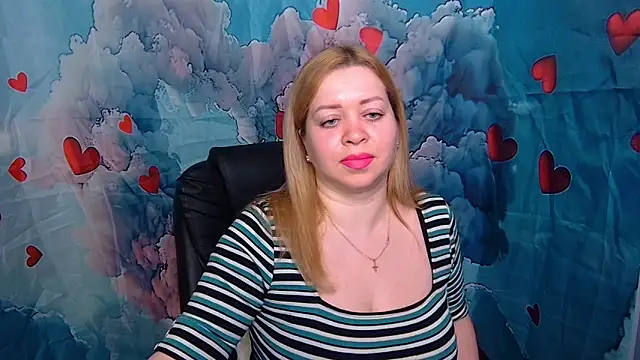 OliviaVerr online show from February 13, 1:35 pm