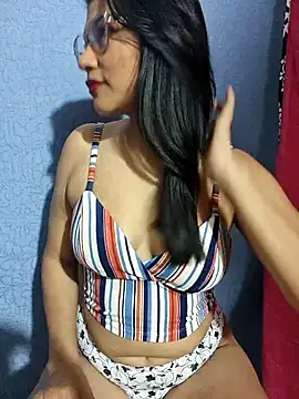 NatashaSmi28 online show from February 17, 5:51 am