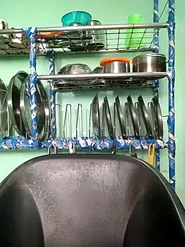 Erotic-Girl online show from February 15, 4:15 am