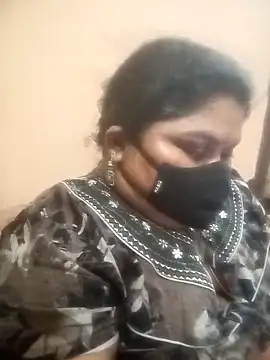 misammahyd online show from March 29, 6:18 pm