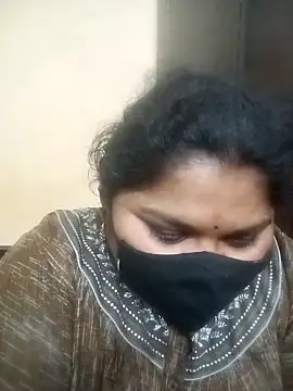 misammahyd online show from February 19, 6:07 pm