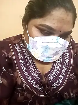 misammahyd online show from April 30, 11:15 am