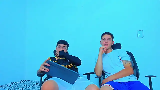 Thomas-Wil online show from July 6, 9:28 pm