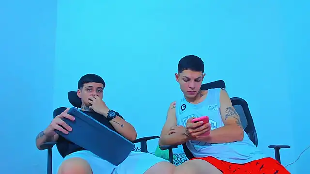 Thomas-Wil online show from July 14, 6:12 pm
