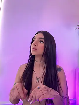Abriil cutee online show from June 6, 4:35 pm