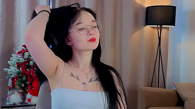 LetitiaAmbriz online show from January 18, 6:10 am