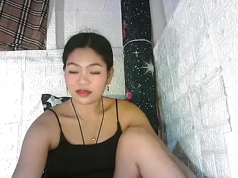 Sexyhotjove online show from June 30, 10:15 am