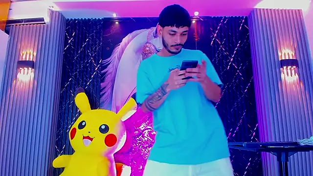 The Gods In Diamonds online show from January 19, 7:15 am