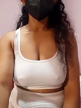 cutehotwife online show from February 21, 6:52 pm