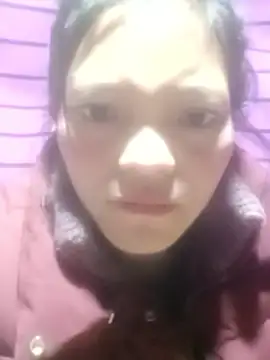 jjennyyy online show from January 12, 2:11 pm