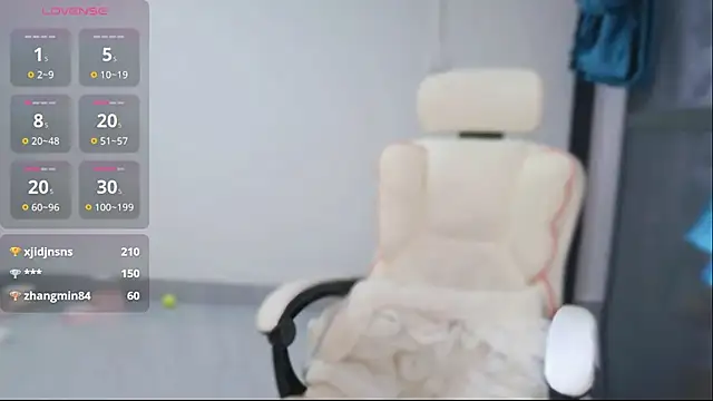 -XiaoYu-777 online show from February 19, 7:41 am