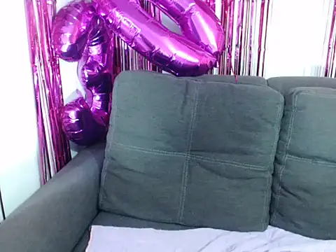Meegan Hott online show from June 14, 6:41 pm