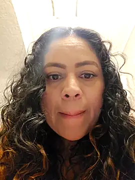  Zhamira online show from March 1, 4:50 pm