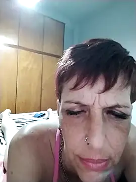 Juguetonafogosa5 online show from February 1, 4:44 am