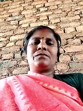 Hot di97 online show from March 6, 10:43 am