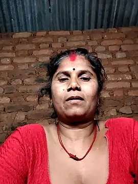 Hot di97 online show from April 1, 4:04 pm