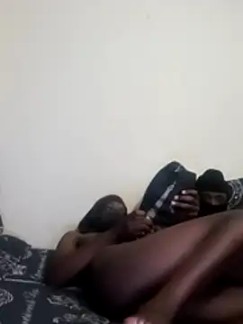 FINEBABYWOLF online show from April 14, 7:25 pm