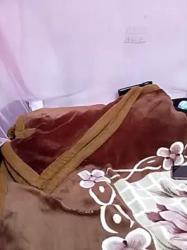 Phoebe-e online show from February 12, 9:22 am