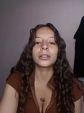 AlexxaAndRileyy online show from March 7, 2:46 pm