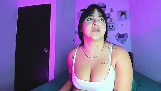 Penelopeflame18 online show from February 11, 12:14 am