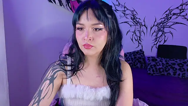 dollmeow online show from March 21, 1:10 am