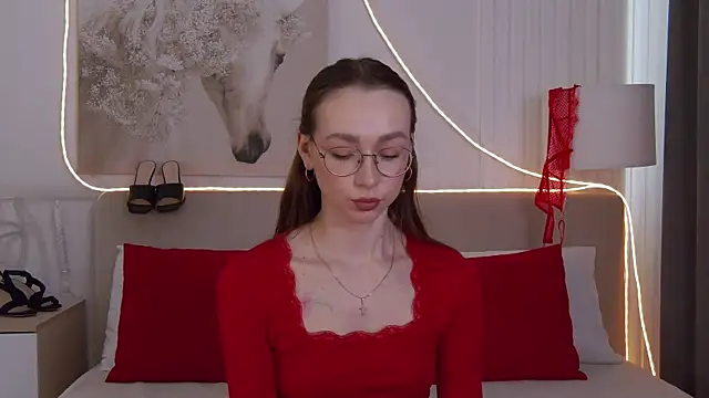 Emily Simon online show from April 15, 5:08 am