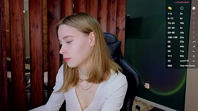 vickky shy online show from February 20, 6:42 pm