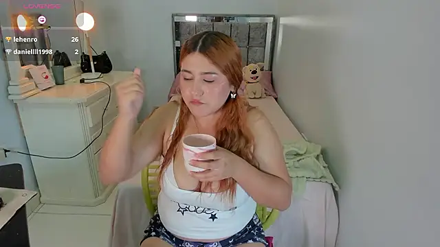  Luciana 1 online show from February 2, 1:37 am