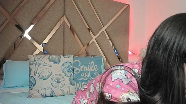 JenniQ69 online show from February 2, 1:54 pm