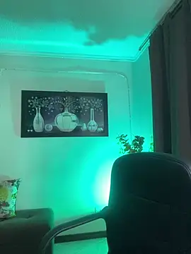 Miaswwe online show from February 5, 11:41 pm