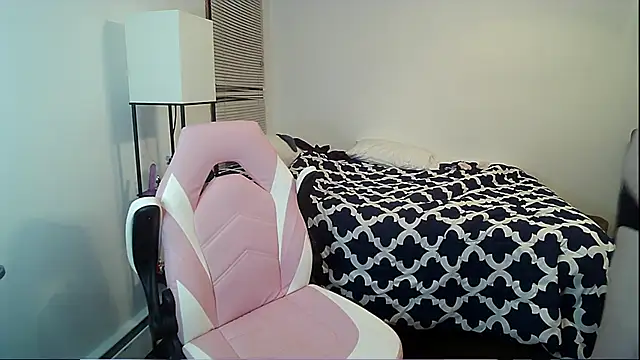 VanFairy526 online show from March 15, 10:17 am