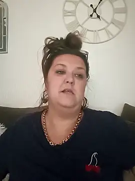 Nova-iswiserx online show from April 9, 4:01 pm