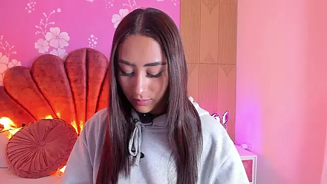 MadisonFox1 online show from February 2, 3:38 am