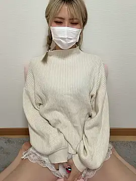 yumi0025 online show from February 19, 1:05 am