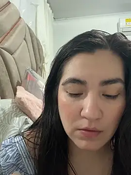 KathiaJenner online show from March 2, 11:28 am